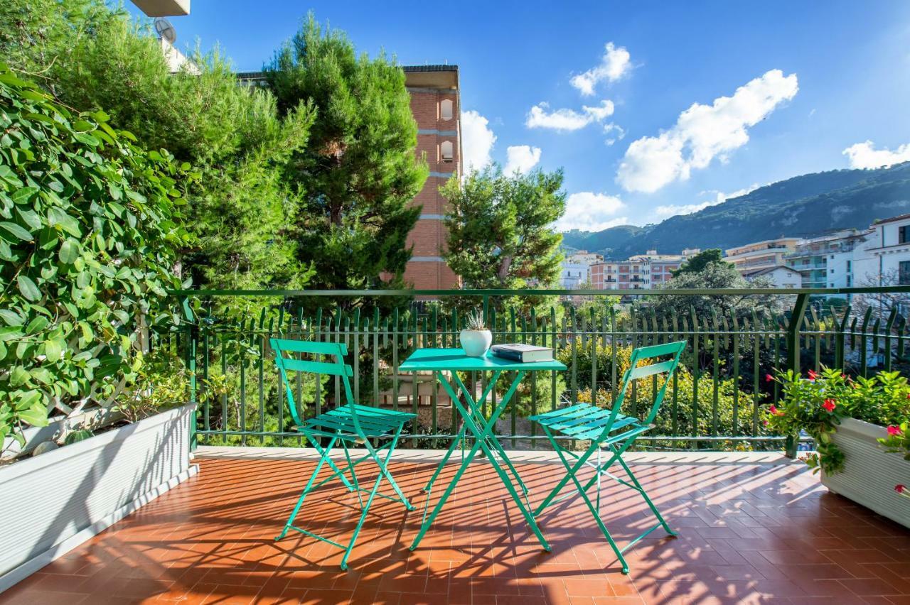 Casa Evelina Sorrento Bed & Breakfast Bagian luar foto